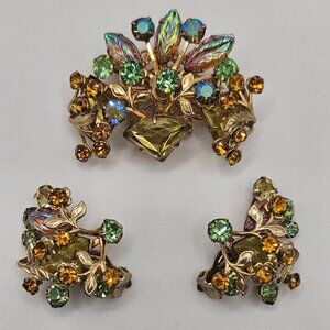 #3 Vintage Beautiful Brooch and Clip Earrings Set